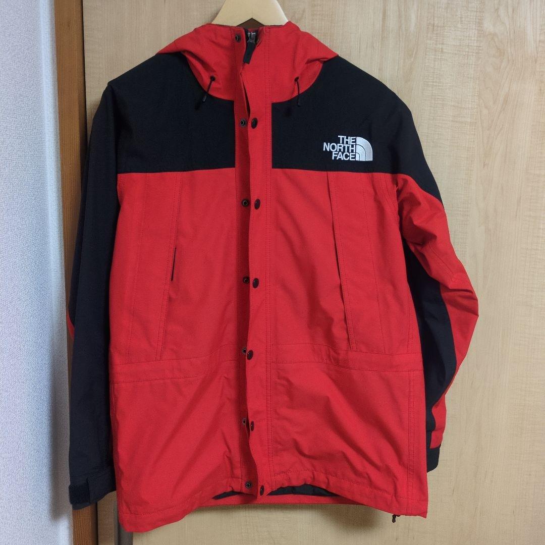 【値下げ！】THE NORTH FACE マウンテンライトジャケット 赤黒