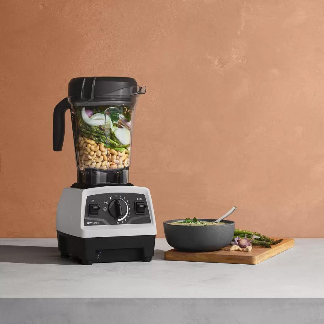 【目立った汚れなし】Vitamix E520 ホワイト　保証書あり　1615