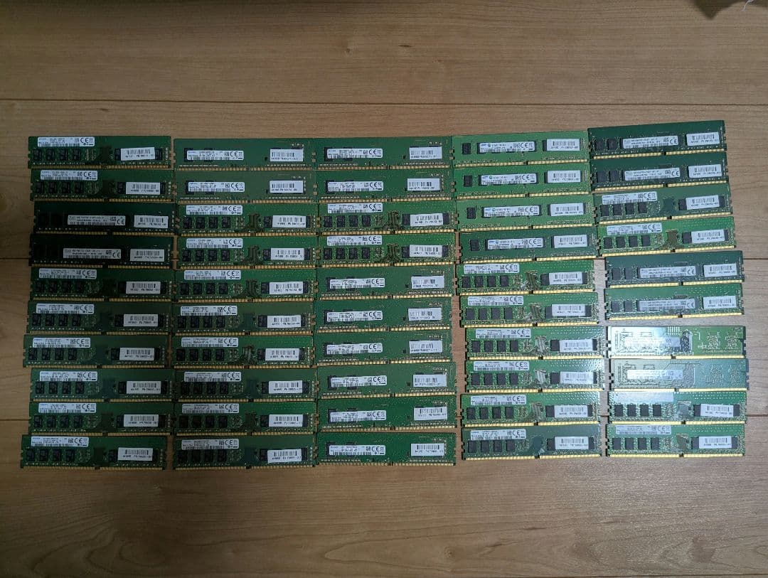 デスクトップ用メモリー DDR4 4GB 50枚セット