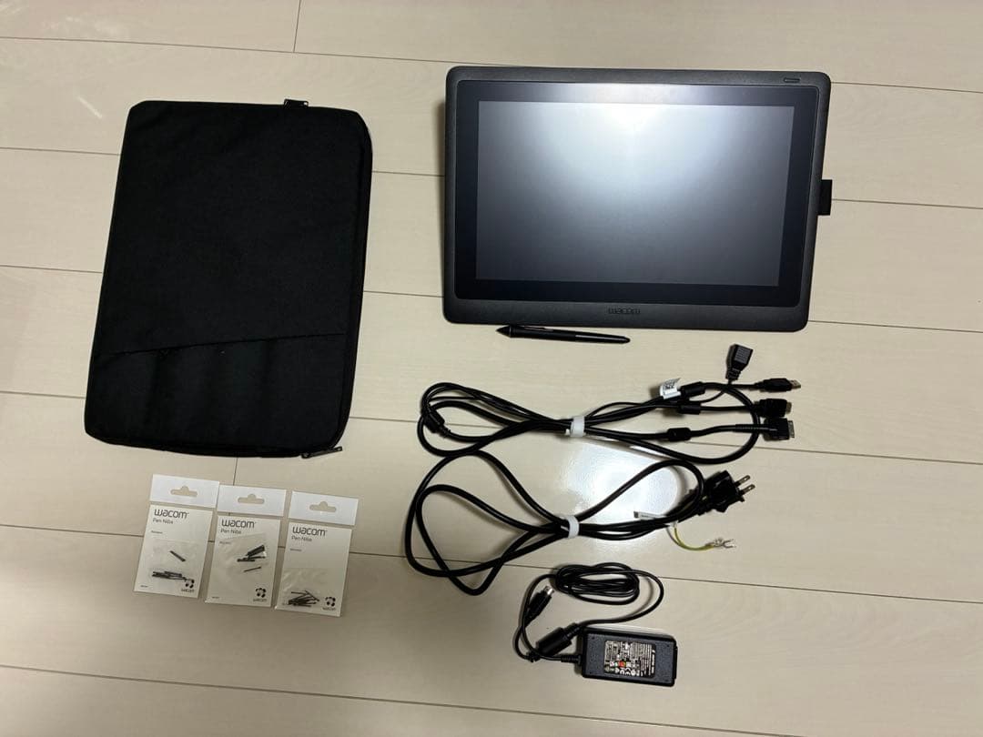 液タブ・ペンタブ Wacom Cintiq 16 DTK1660KOD