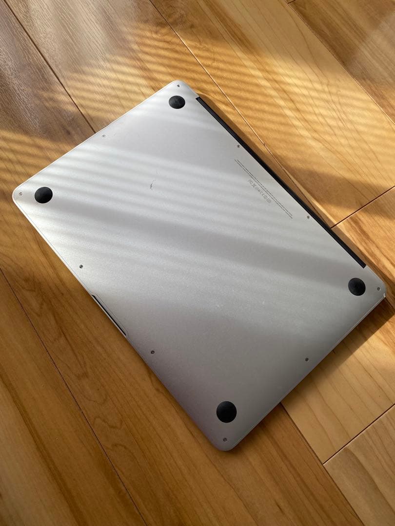 MacBook本体 MacBook Air 5,2 13inch corei7 Ivy Bridge