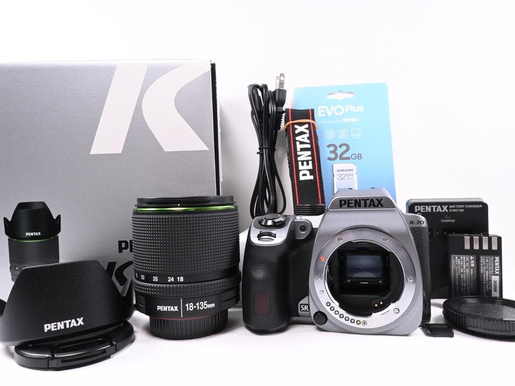 【超美品】 ペンタックス PENTAX K-70 レンズキット