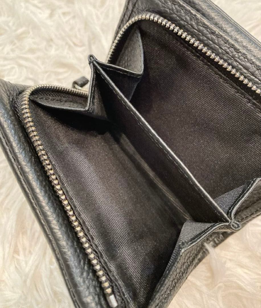 【美品】ear PAPILLONNER×PEZ 刺繍　二つ折り財布 黒