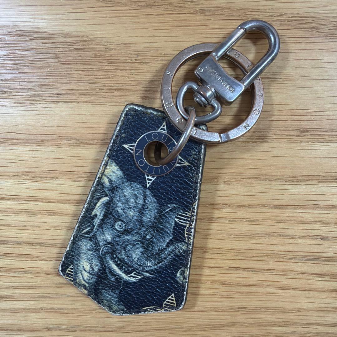 ルイヴィトン　チャップマンブラザーズ　キーホルダー　LOUISVUITTON