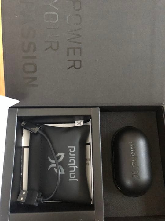 【定価の7割引】jaybird JBD-RUN-001WH