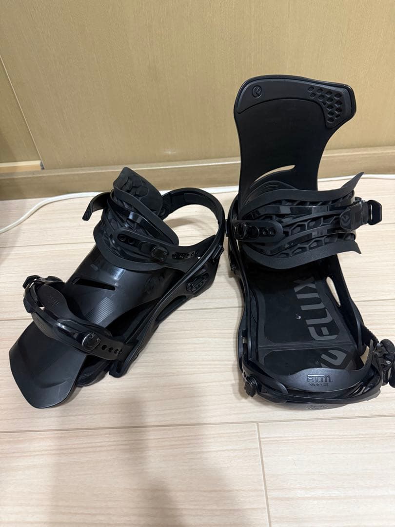 FLUX DS Mサイズ フラックス ビンディング 定番 人気モデル