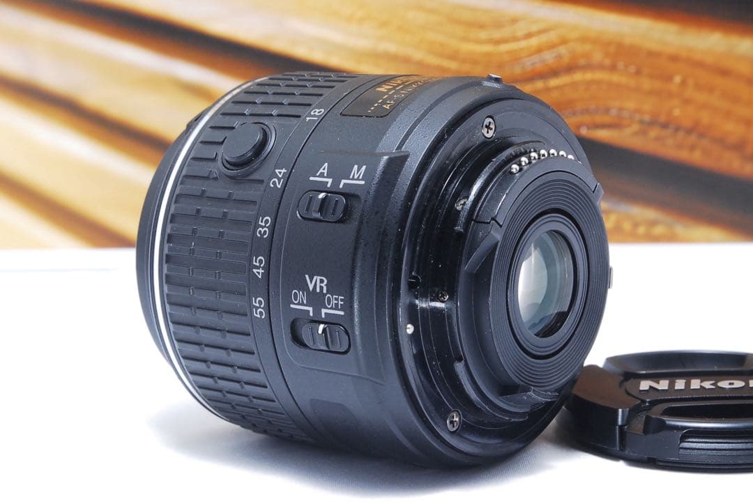 Nikon D5300 ダブルレンズキット ニコン 一眼レフカメラ　Wi-Fi