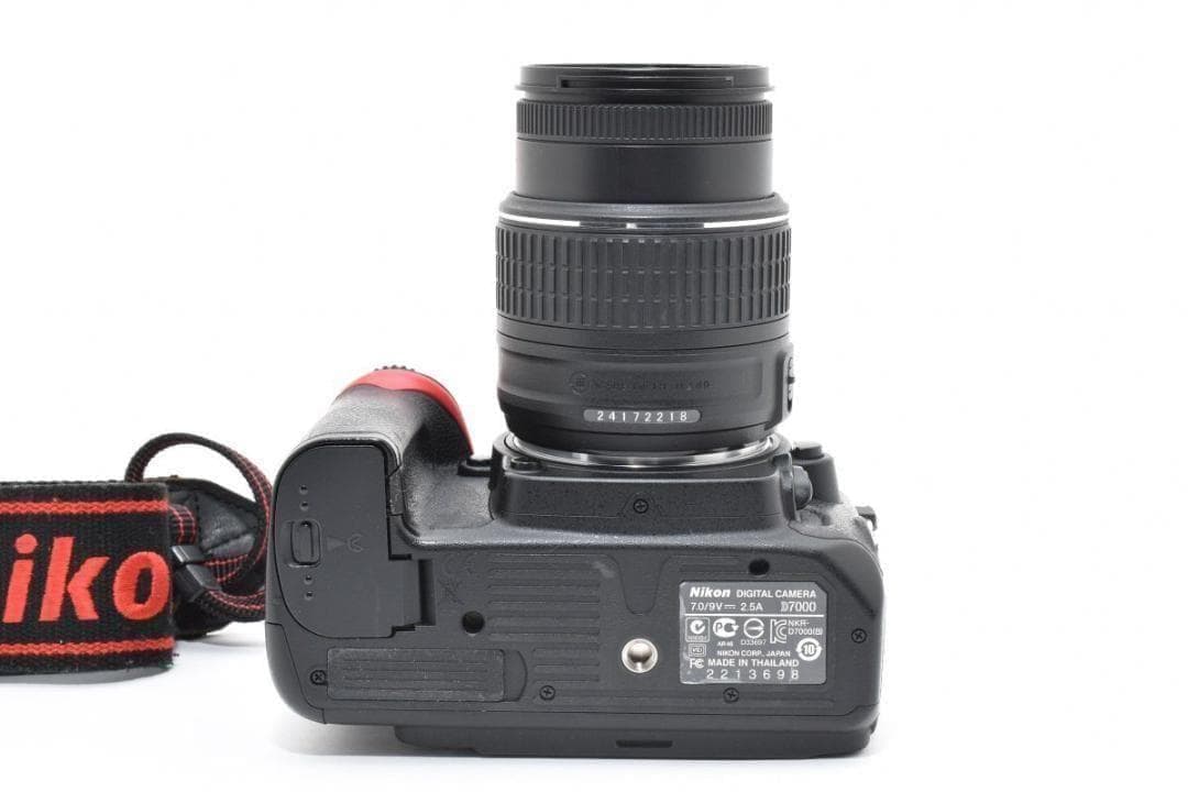 【希少・箱付】 Nikon ニコン D7000 レンズキット デジタル一眼カメラ