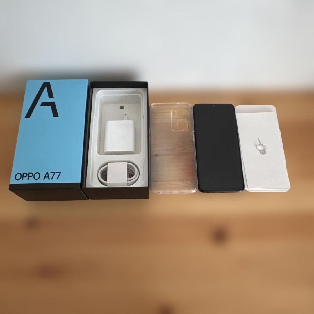 OPPO A77 本体 充電器・ケース付き