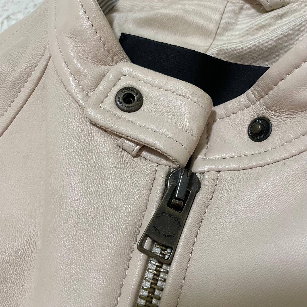 美品/現行モデル コーチ ラムレザージャケット ピンクベージュ クロップド L