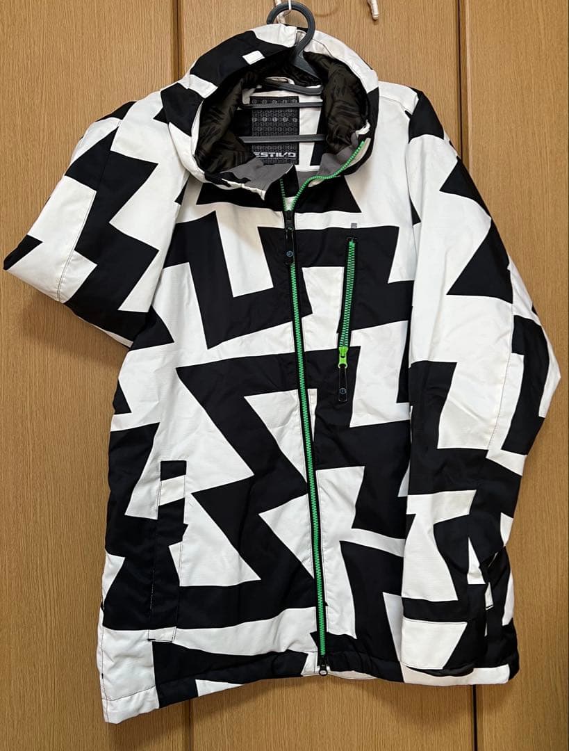 ご予約‼️中古美品⚫︎メンズ　スキー　スノボ　ウェア　ゴーグル　手袋　ベルト　7点