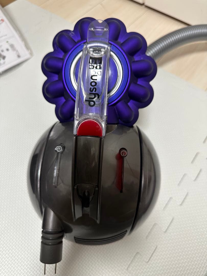 ダイソン 電気掃除機 DC48 説明書付き 付属品付き2013年式