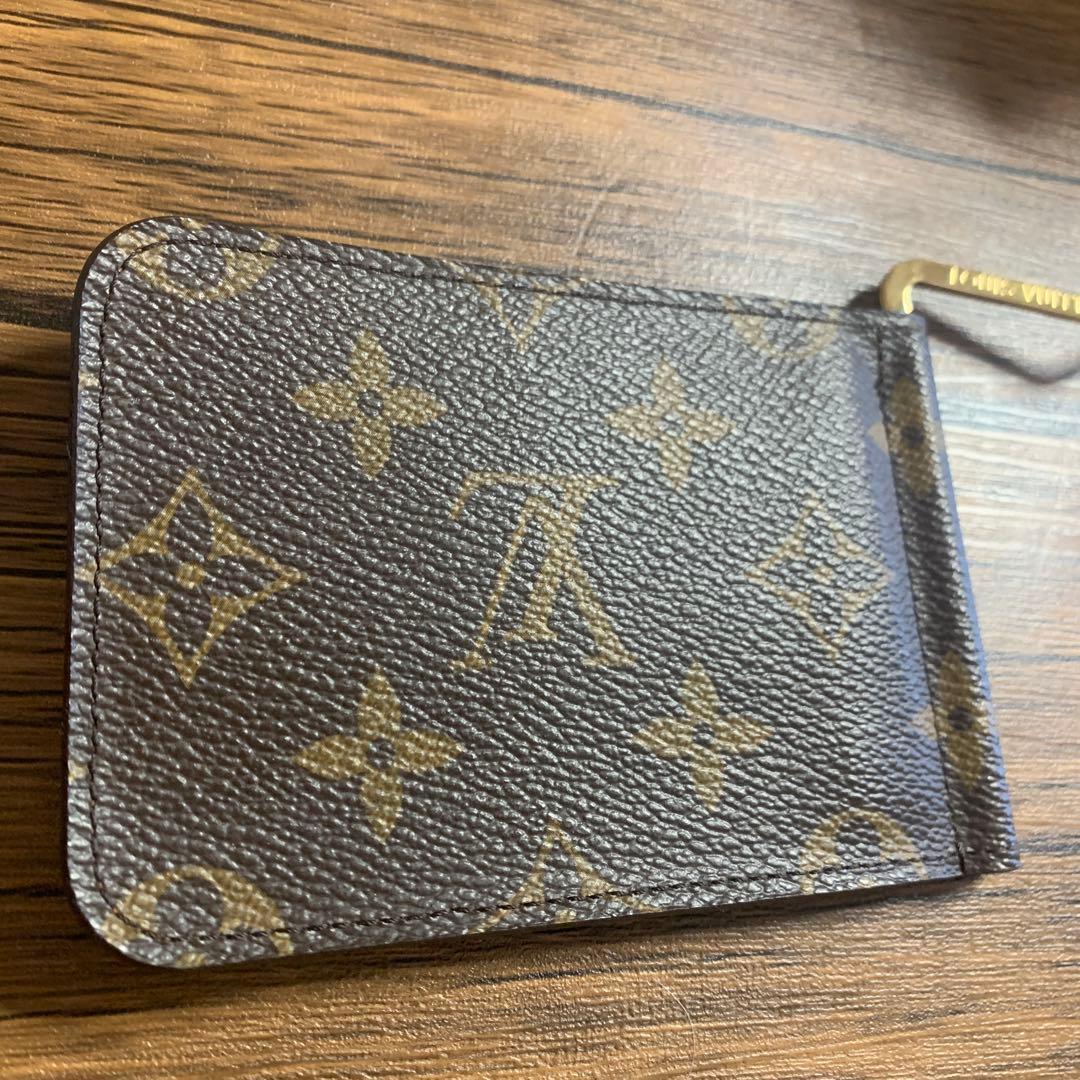 ほぼ新品、未使用　Louis Vuitton モノグラム マネークリップ