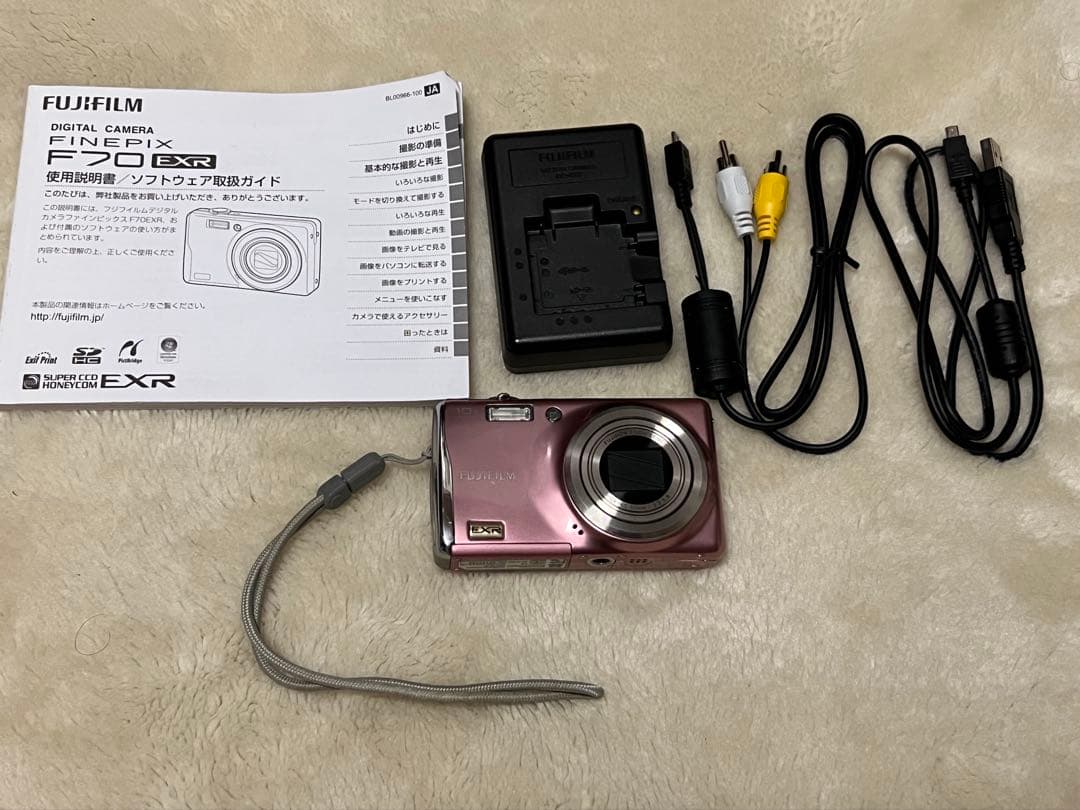 【動作確認済】FUJIFILM FinePix F70EXR ピンク