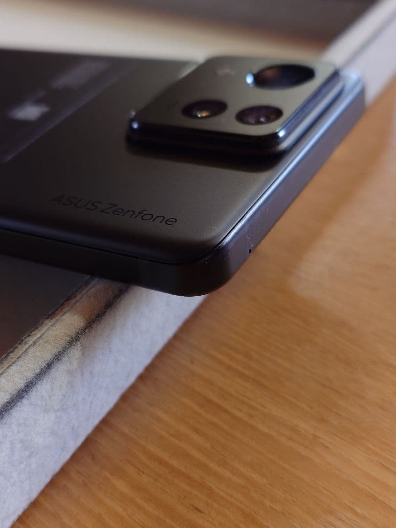 ASUS Zenfone 11 Ultra エターナルブラック　256GB 本体