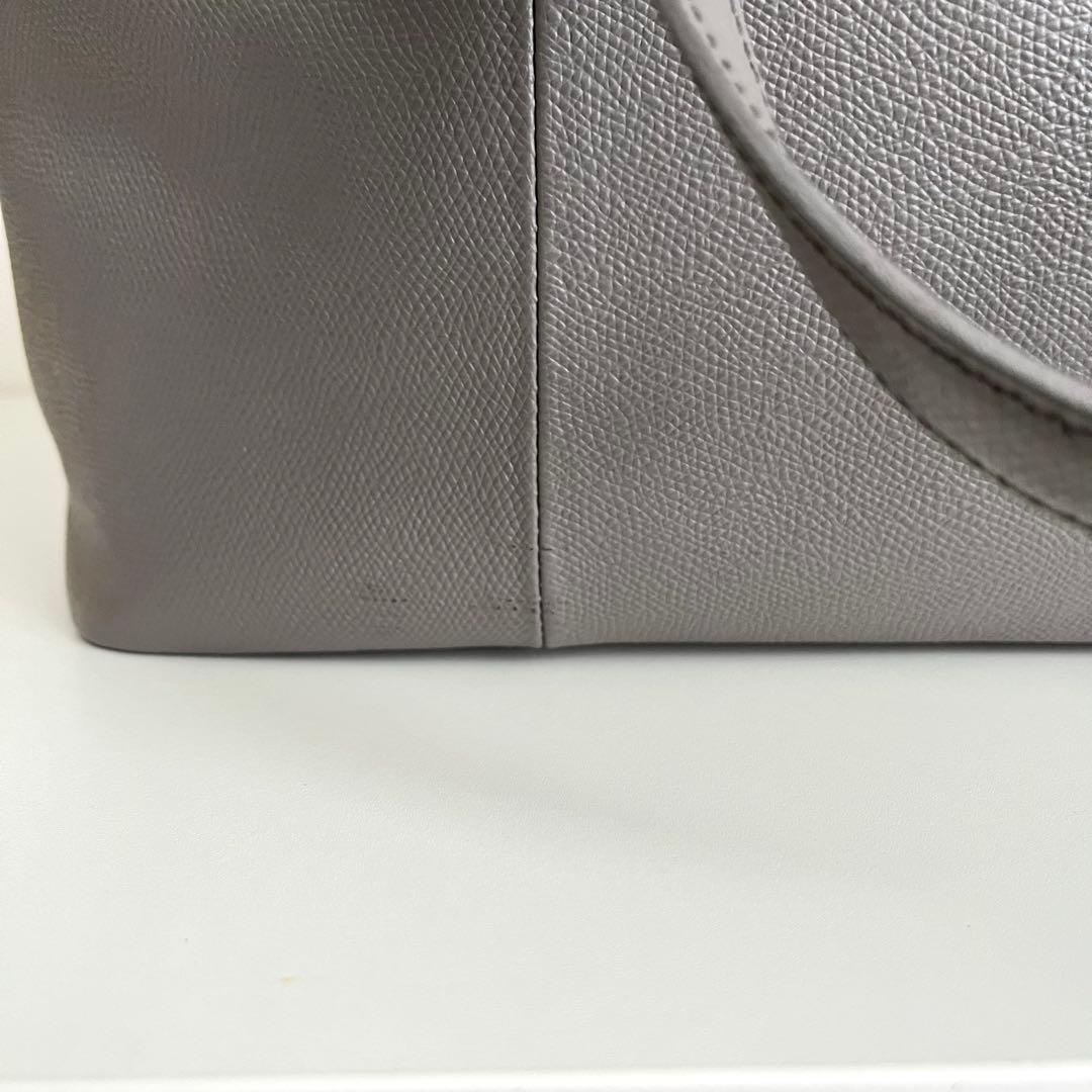美品✨ ペッレモルビダ　トートバッグ　コローレ　レザー　グレー　A4収納可能