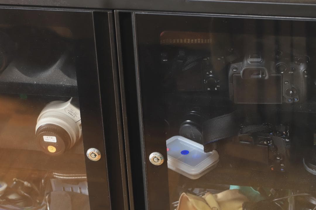 オリンパスレンズ　ED12－100ｍｍＦ４ＩＳ ＰＲＯ （ポーチとフィルター付）