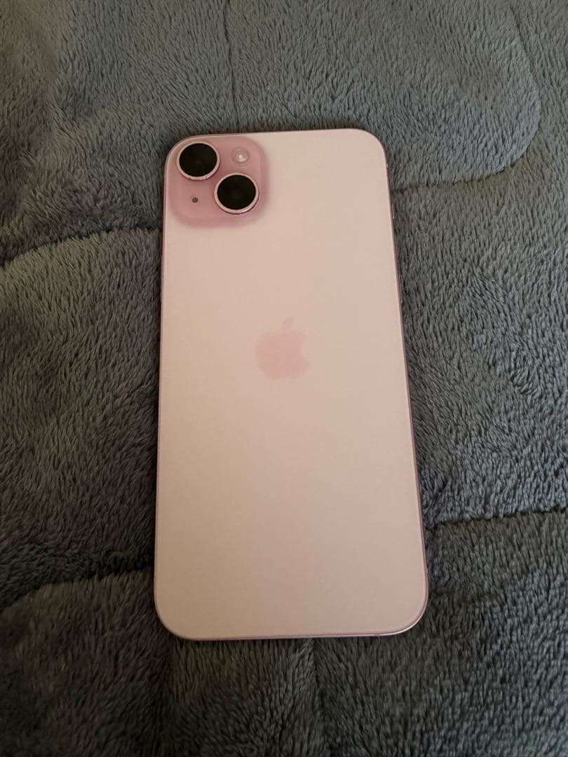 Apple iPhone 15plus本体　256GB SIMフリー