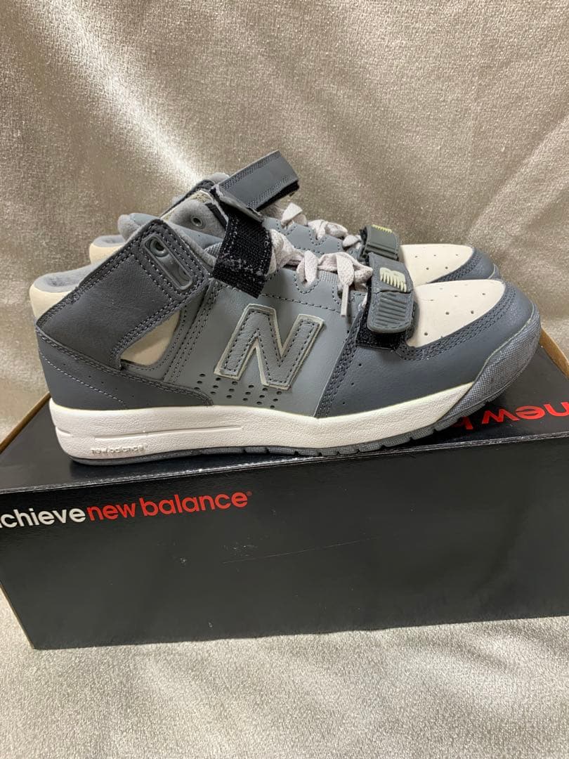 レア？ニューバランスT602M GYハイカットナイキ、アディダス、ノースフェイス