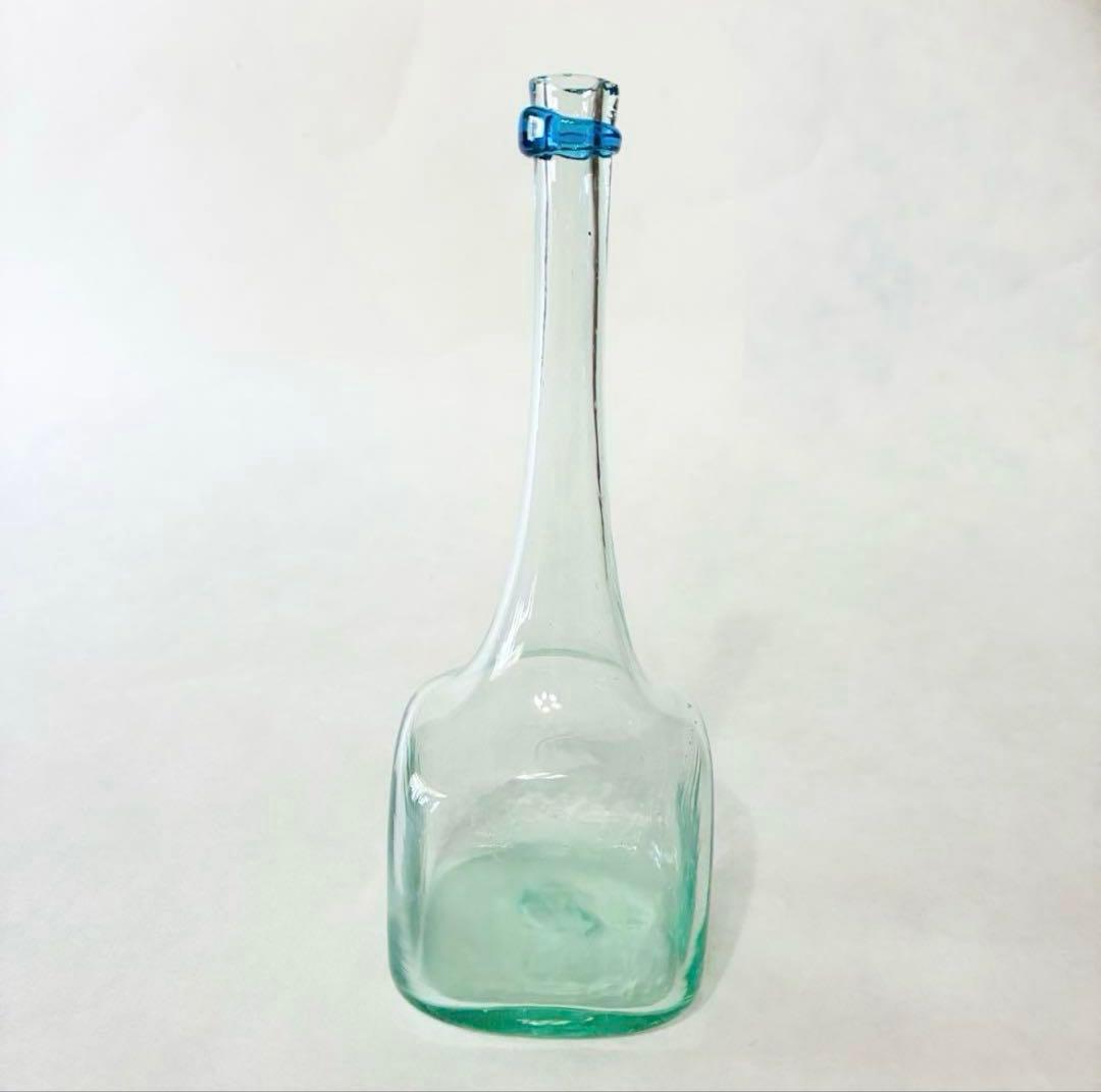 横山秀樹　一輪挿し　吹きガラス