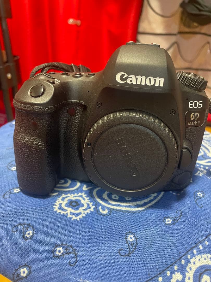 Canon EOS 6D Mark II デジタル一眼レフ キャノン カメラ