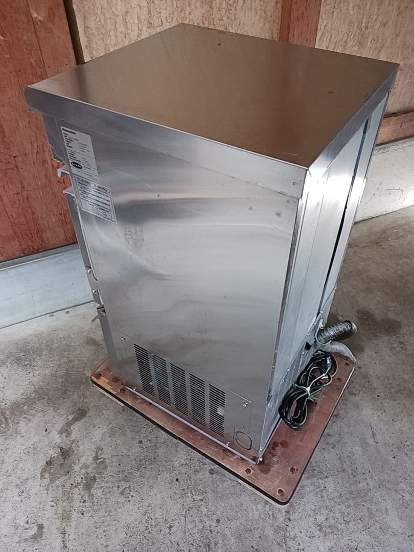 Panasonic　業務用製氷機　SIM-S2500B