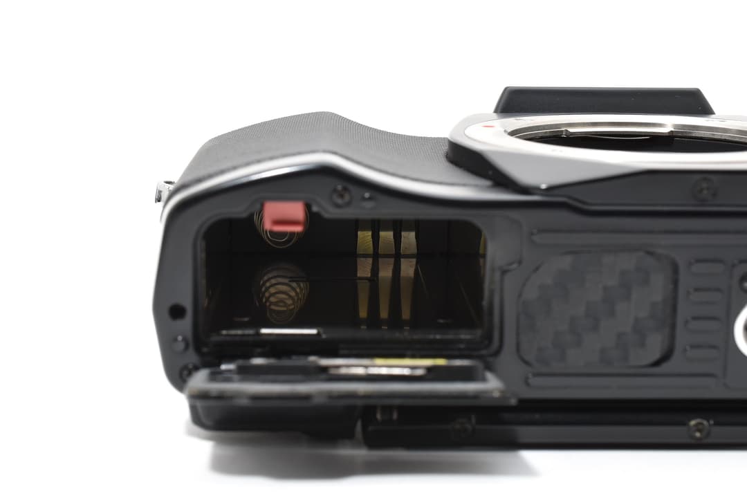 美品 使用率3％ OLYMPUS OM-D E-M5 レンズキット #9654