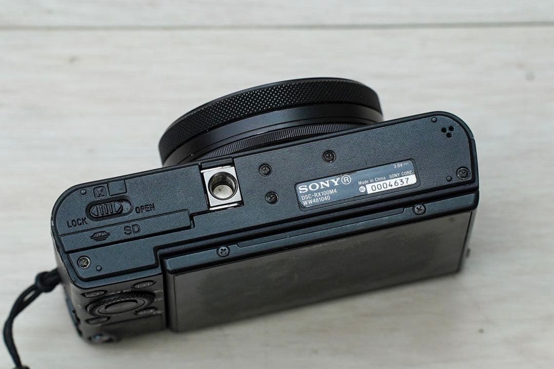 SONY Cyber-shot DSC-RX100M4デジタルカメラオ・マケ多数