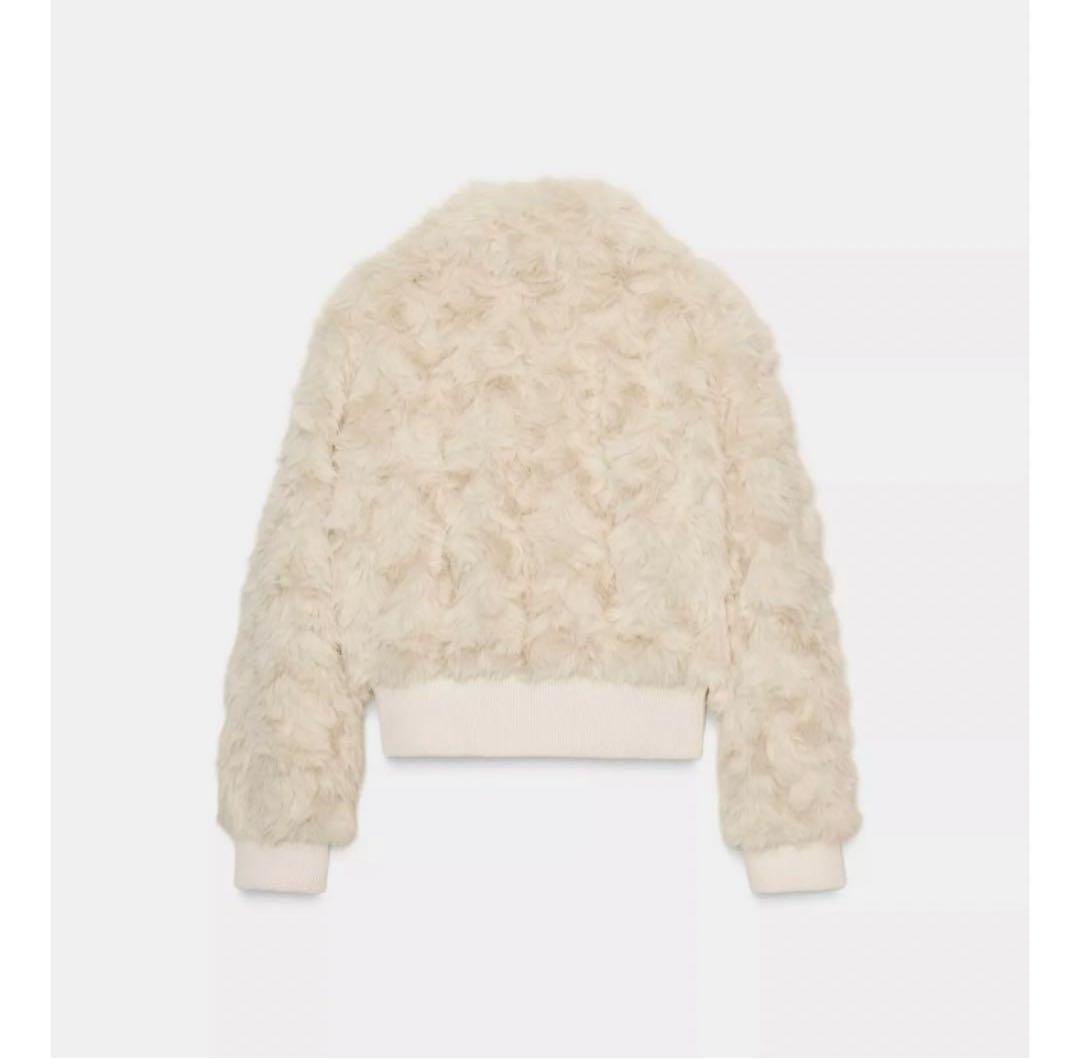 値下げ可　新品タグ付きZARA フェイクファーボンバージャケット　アウター　M