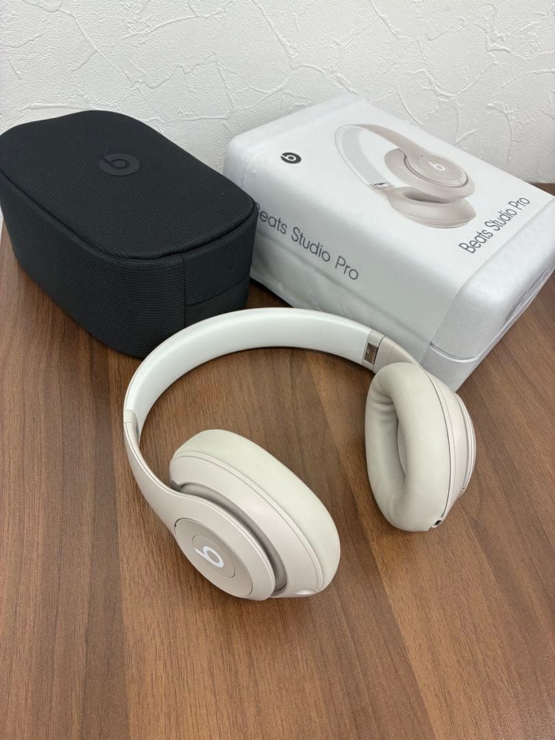 Beats Studio Pro ワイヤレス ヘッドホン サンドストーン
