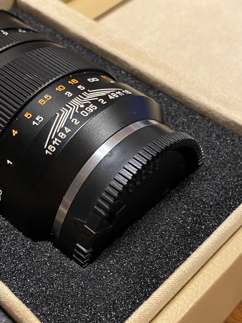 スピードマスター50mm F0.95 Eマウント