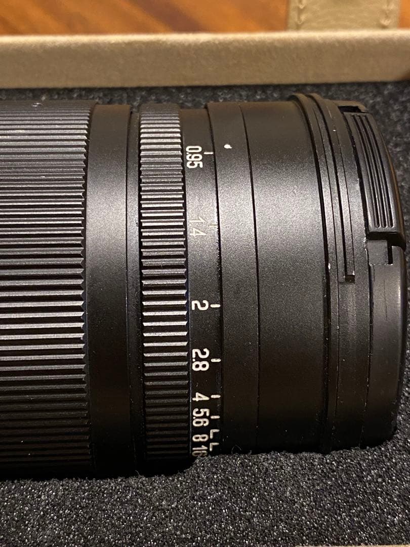 スピードマスター50mm F0.95 Eマウント