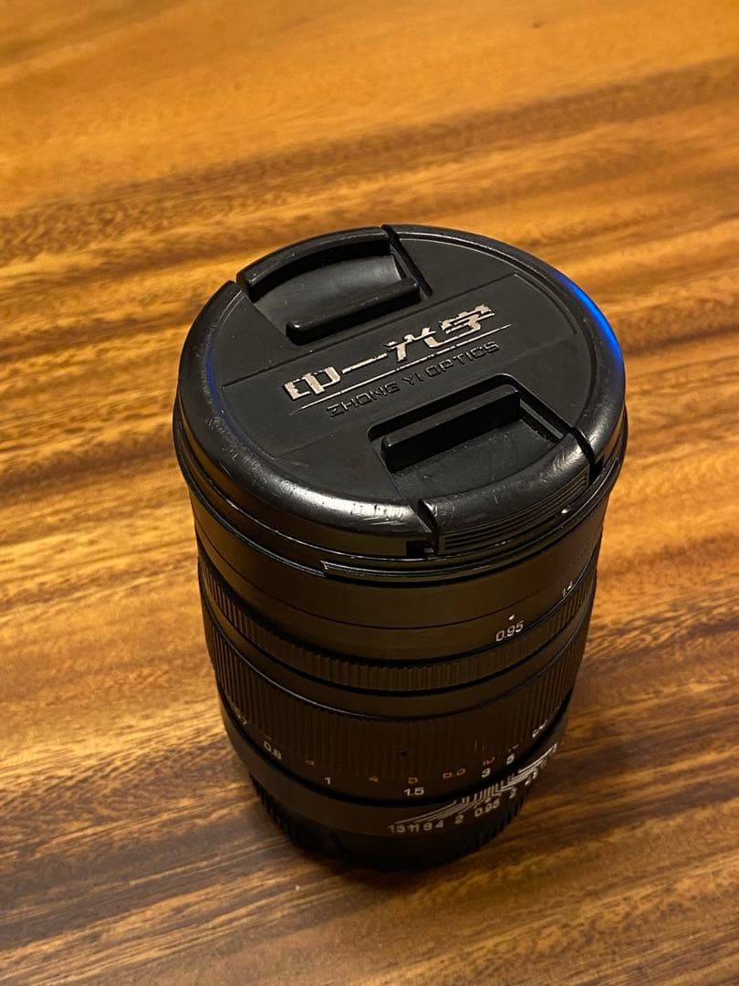 スピードマスター50mm F0.95 Eマウント