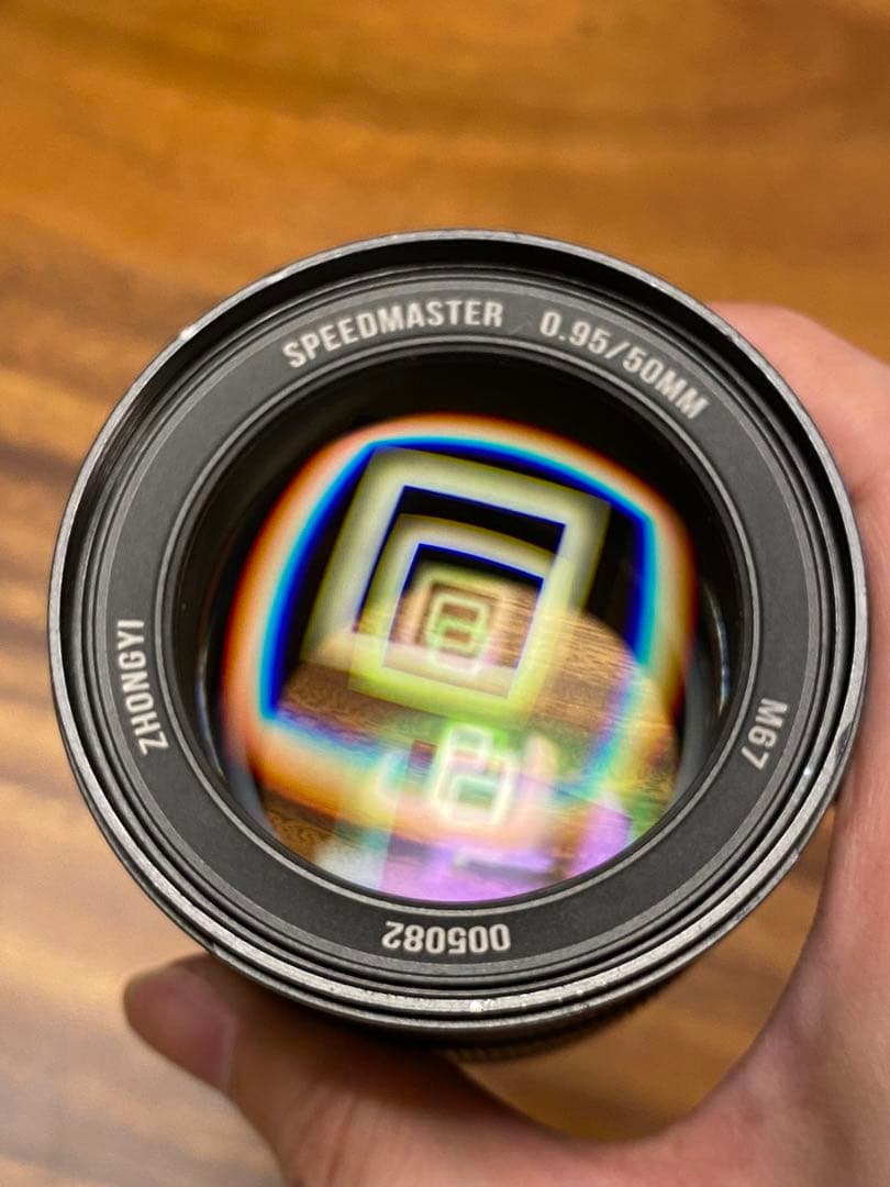 スピードマスター50mm F0.95 Eマウント