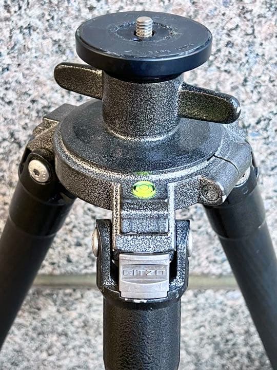 Gitzo GT5540LS　ジッツオ カーボン三脚 5型 ４段 ロング