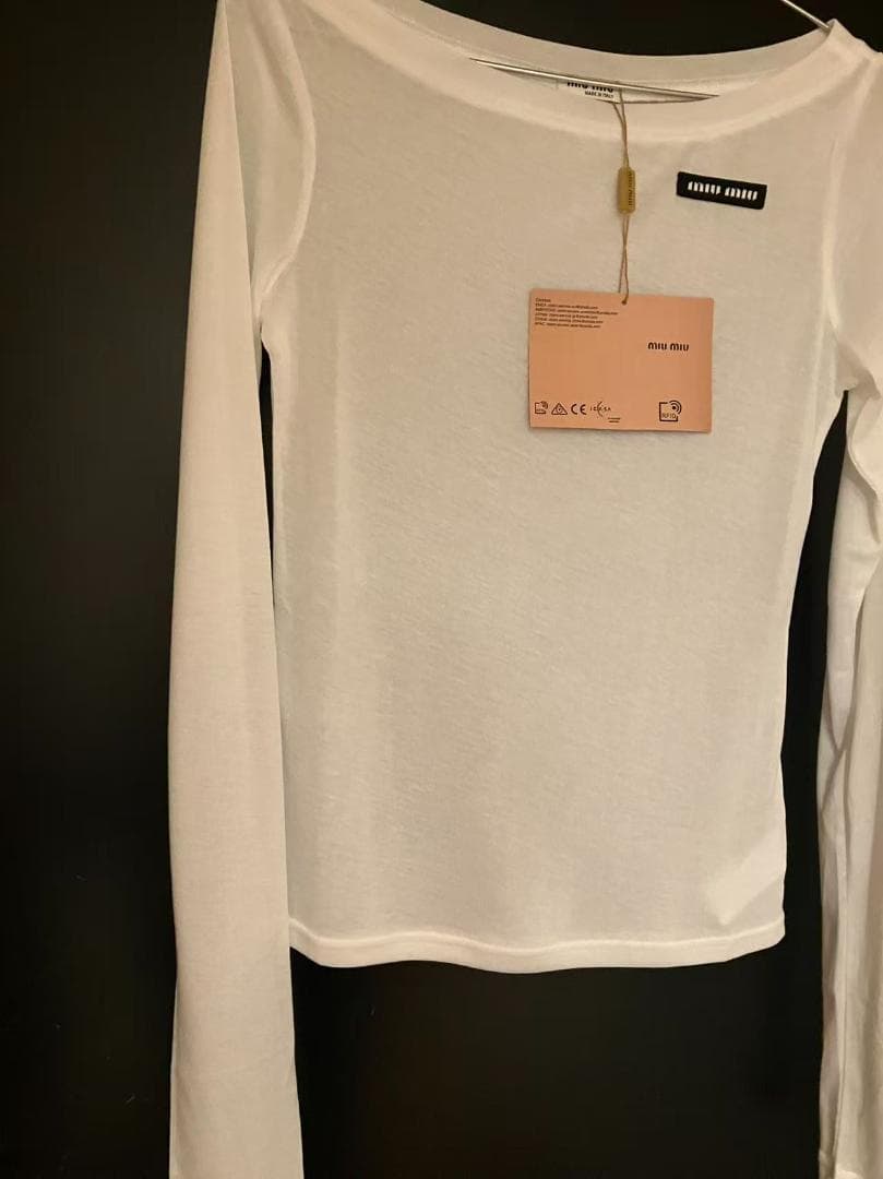 【新品未使用】ロゴ シアー トップス ロンT