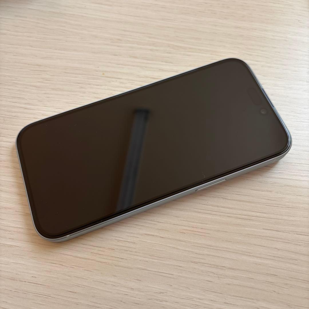 iPhone15 128GB ブルー SIMフリー 極美品