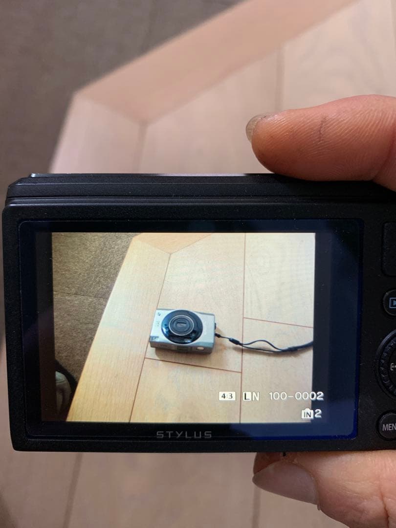 [美品]Olympus Stylus デジカメ　XZ-10