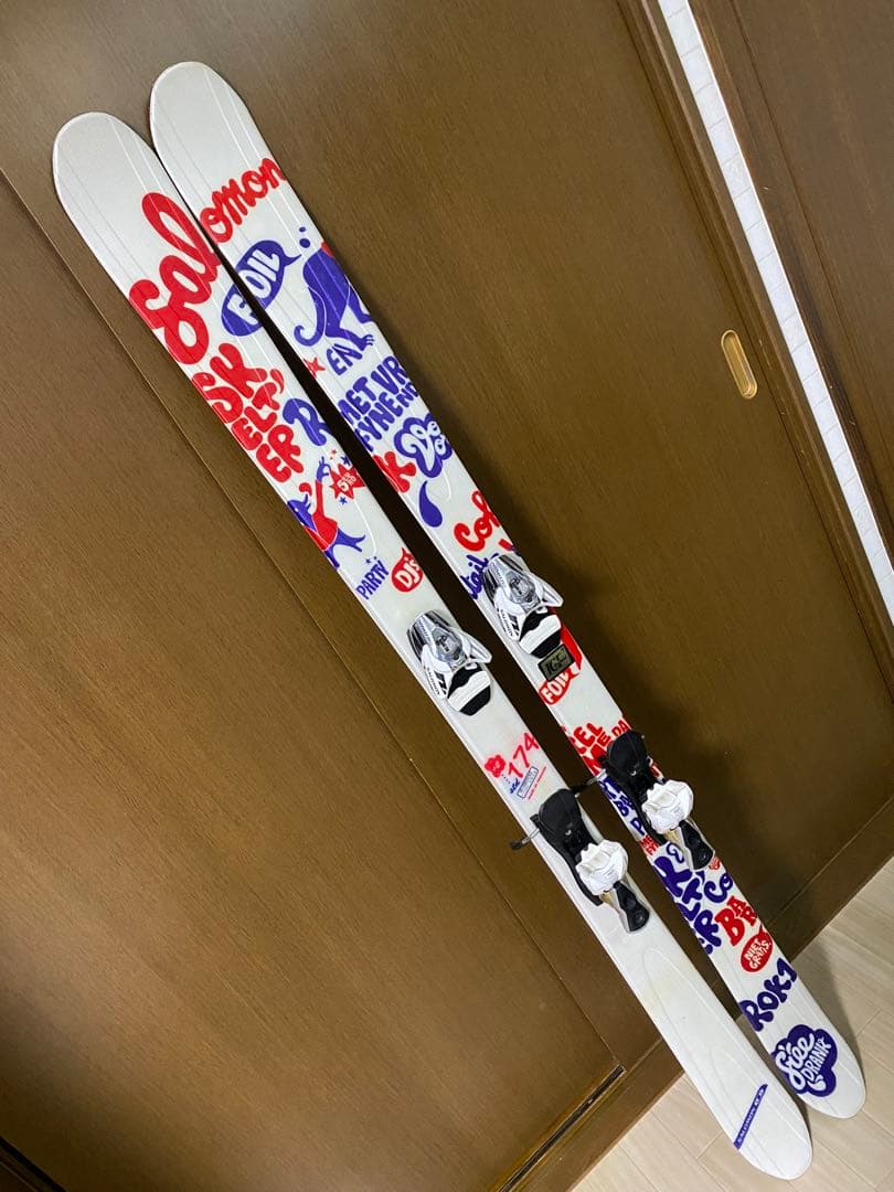 サロモン　ツインチップ　FOIL 174cm フリースタイルスキー　ツインチップ