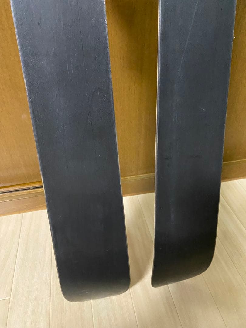 サロモン　ツインチップ　FOIL 174cm フリースタイルスキー　ツインチップ