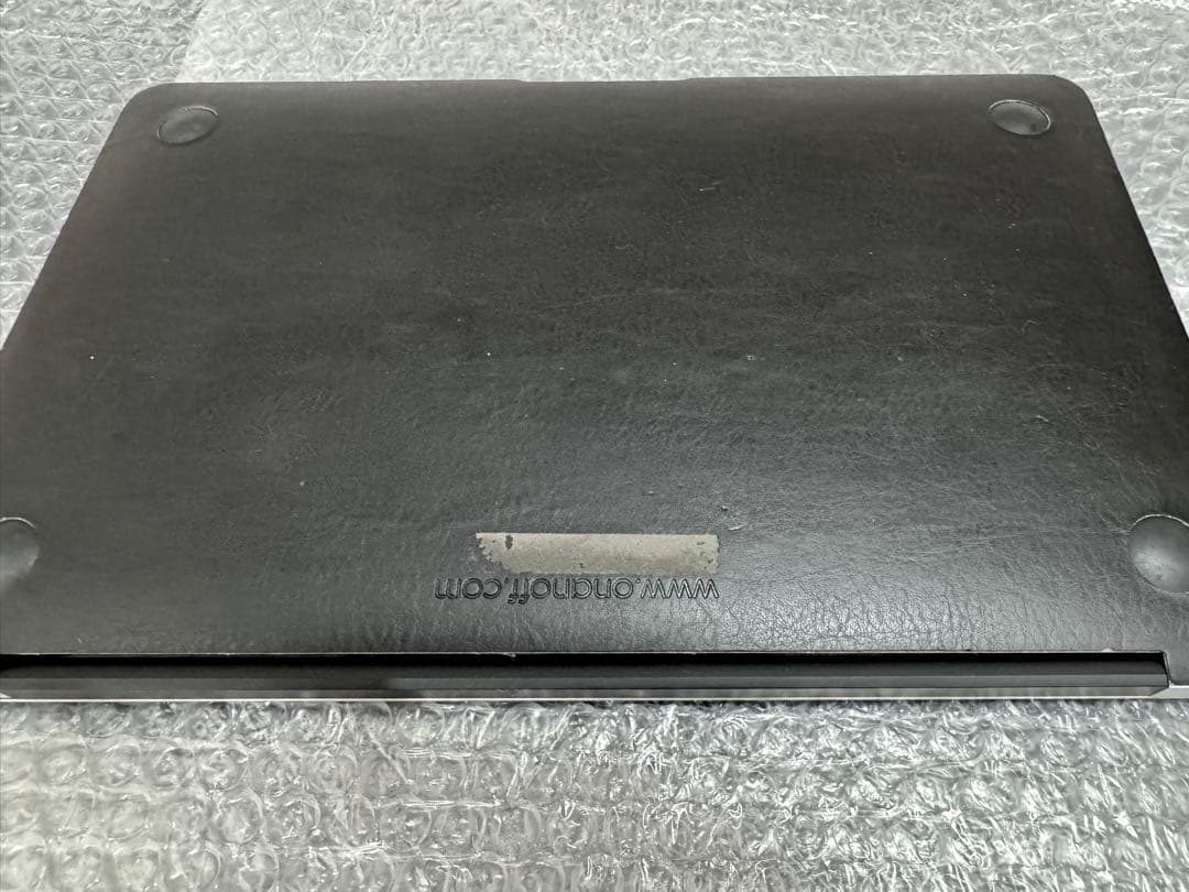 美品 11インチ MacBookAir おまけ付き