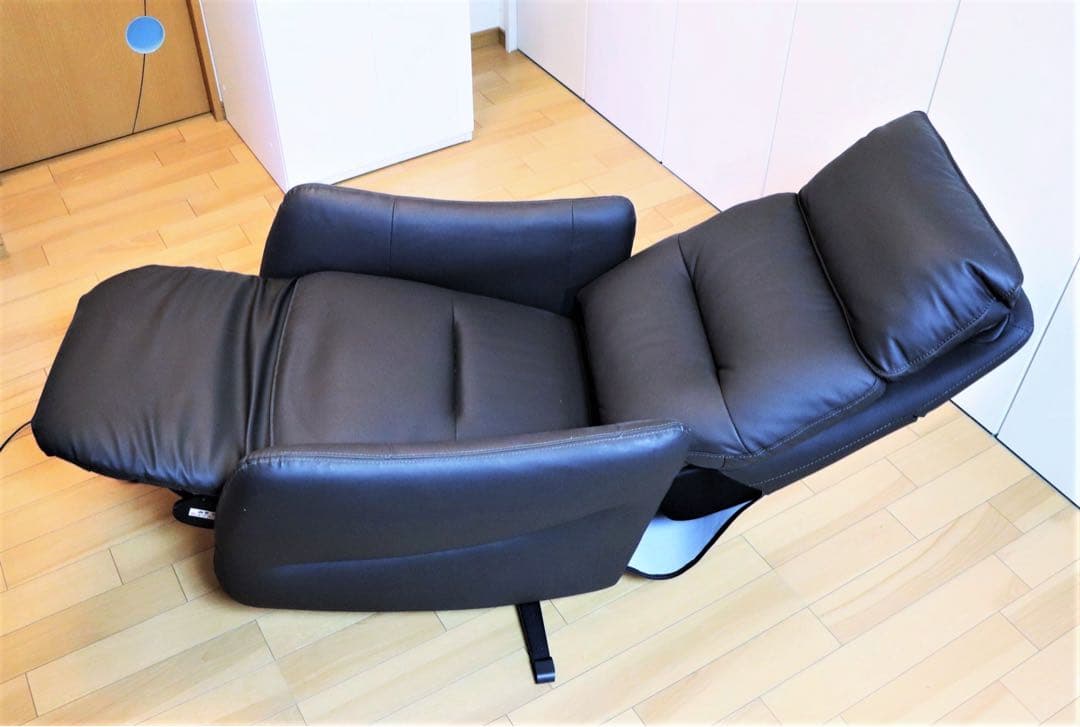 ニトリ 電動リクライニングチェア　1人掛け