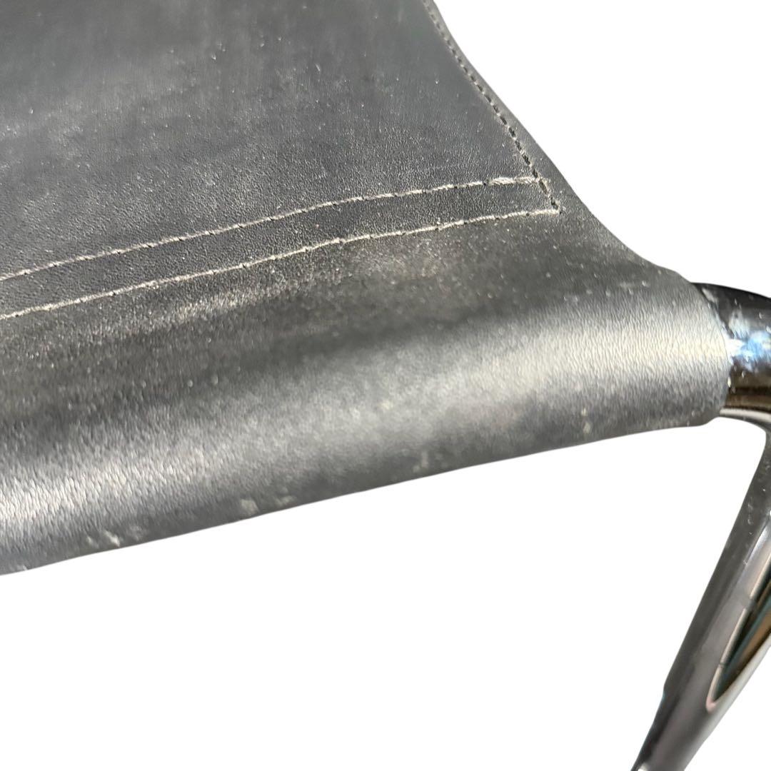 HR742 マルトスタム チェア 皮　リプロダクト 革　カンティレバー レザー