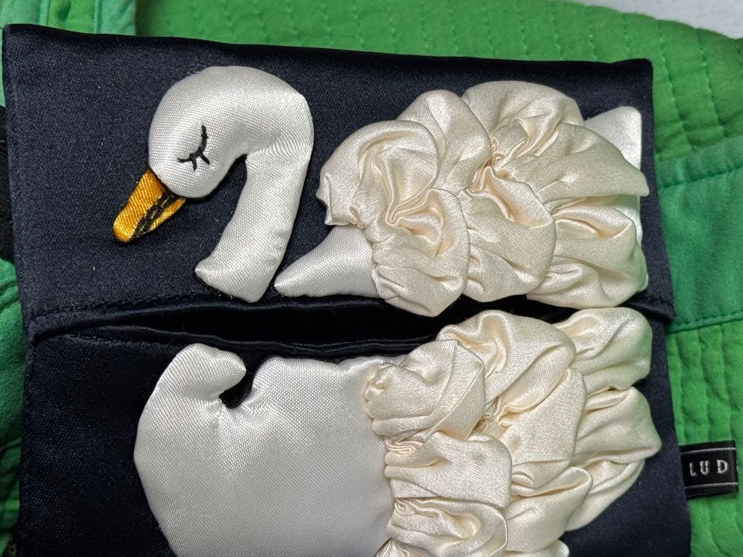 ラドロー　LUDLOW スワン　ティッシュカバー　ティッシュケース