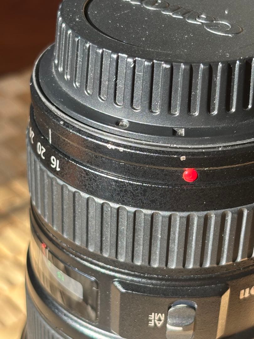 Canon EF 16-35mm f/2.8 L ズームレンズ