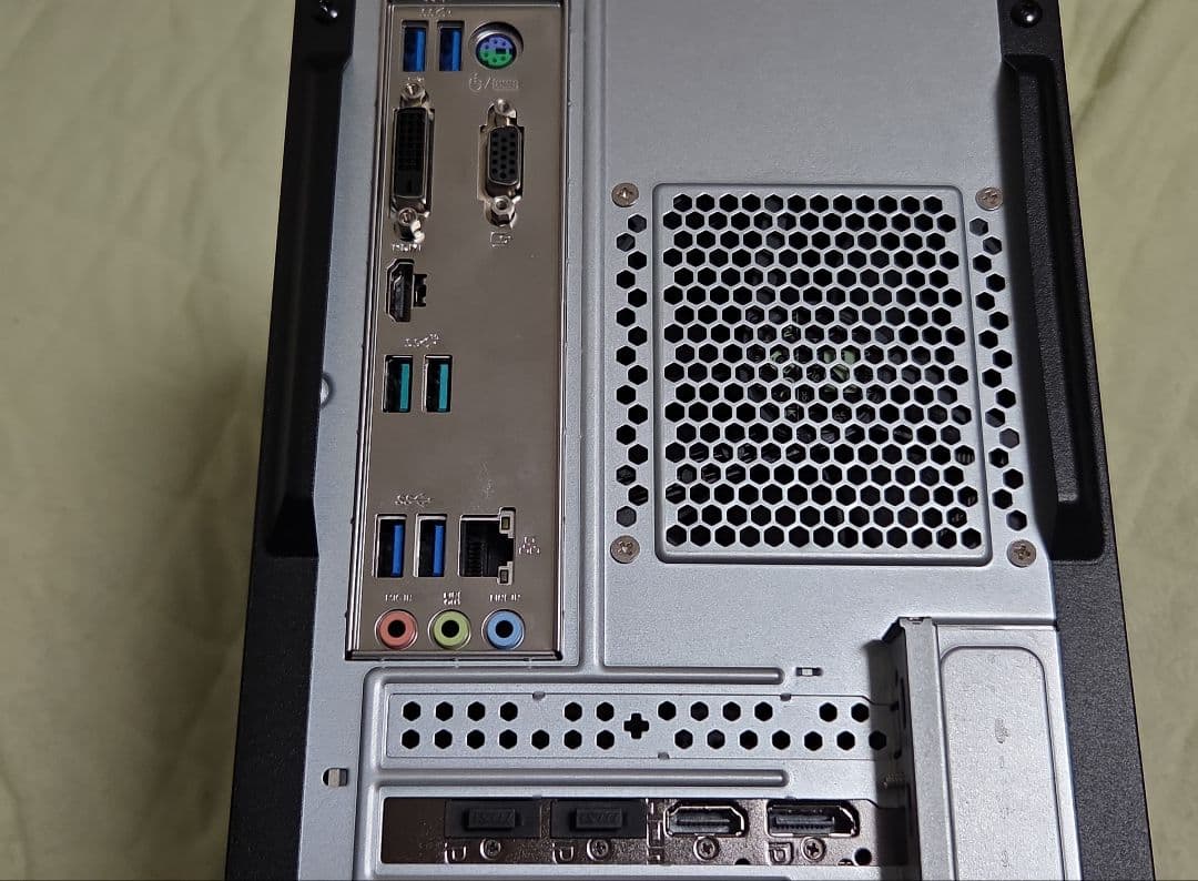 ゲーミングデスクトップPC Ryzen5 4500 RX6650XT