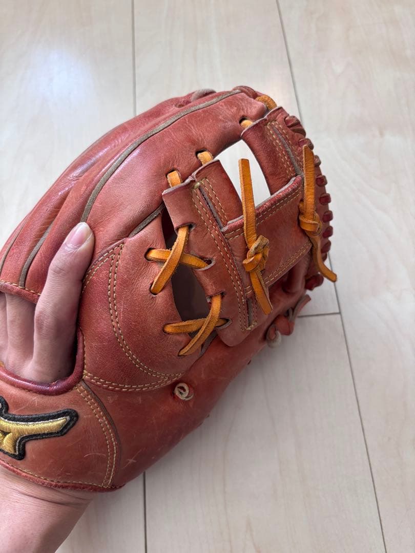 Mizuno ミズノプロ　硬式用　内野手用グラブ