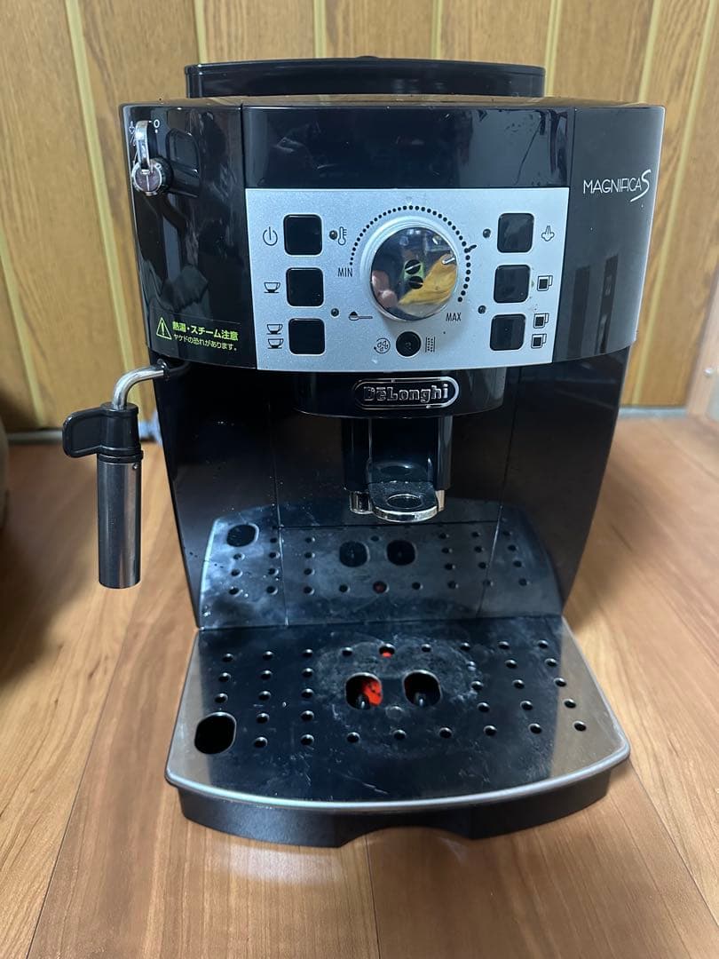 大幅値下げアイテムDe'Longhi エスプレッソマシン