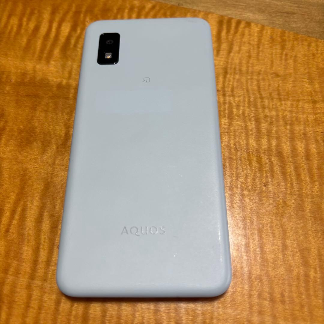 美品　AQUOS wish3 オリーブグリーン