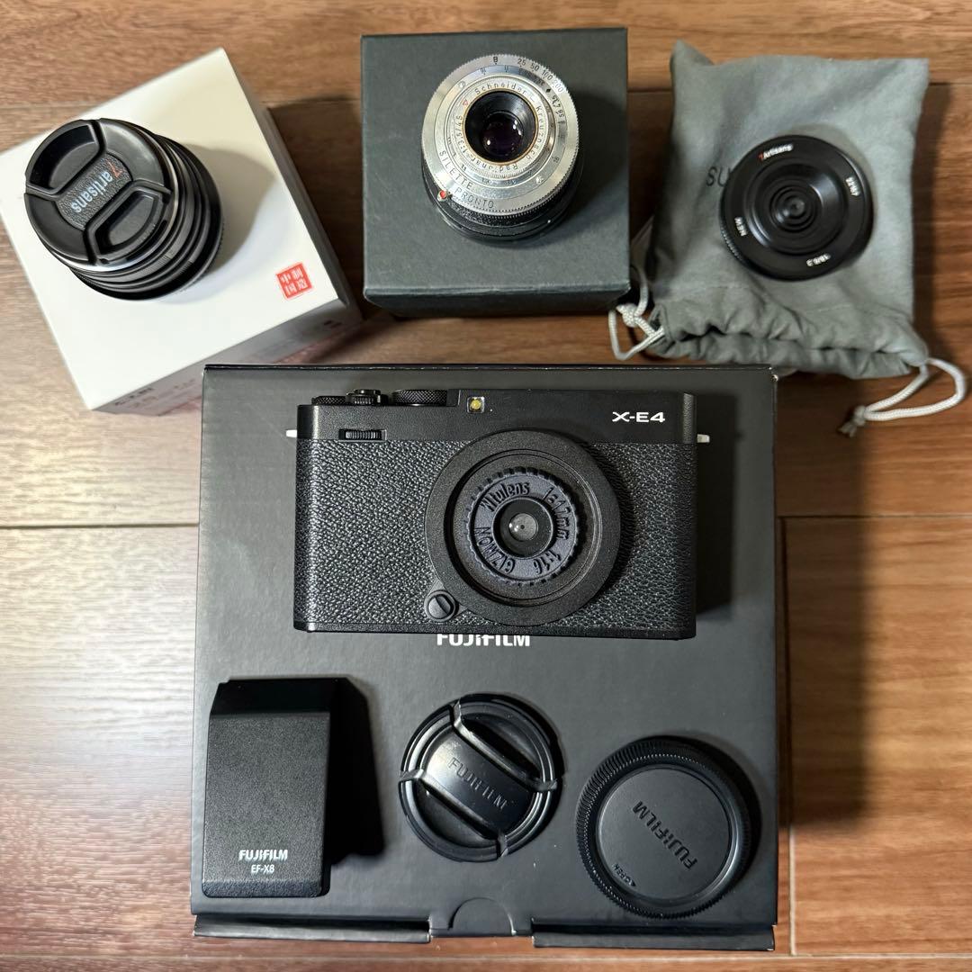 【美品】X-E4 FUJIFILM 本体BLK+レンズ4種+付属品多数